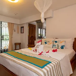 janes-serenity-guesthouse.maheislandhotels.com/
